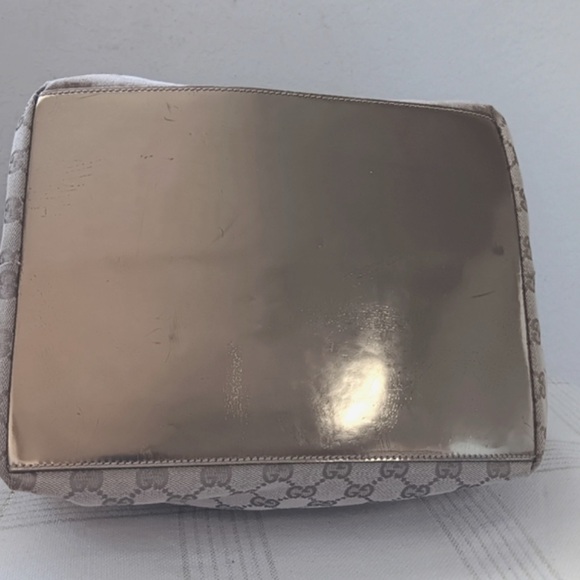 Gucci GG Monogram Large Web Handle Bucket Tote Gold - Picture 15 of 15